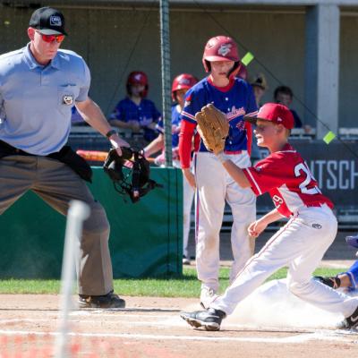 250920 Reds Stealers 0056