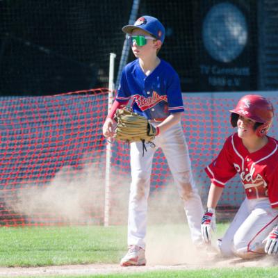 250920 Reds Stealers 0203