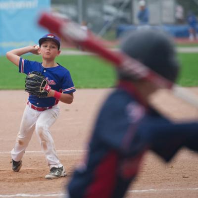 250921 Indians Stealers 0005