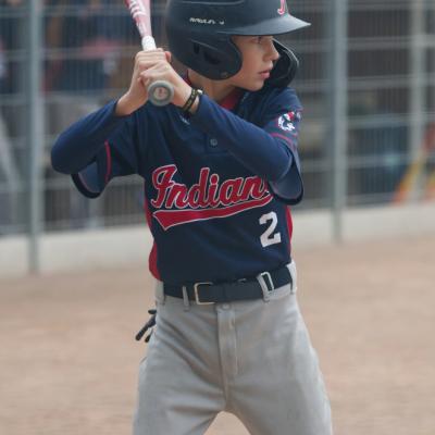 250921 Indians Stealers 0010