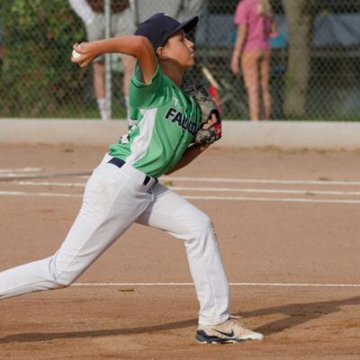 250921 Indians Falcons 0029